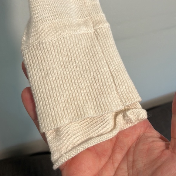 NWT Lululemon Iconic Wrap Top 4 Beige Oatmeal - Picture 13 of 13